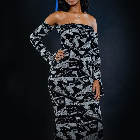 Sequenced dress - Picture 5 of 5